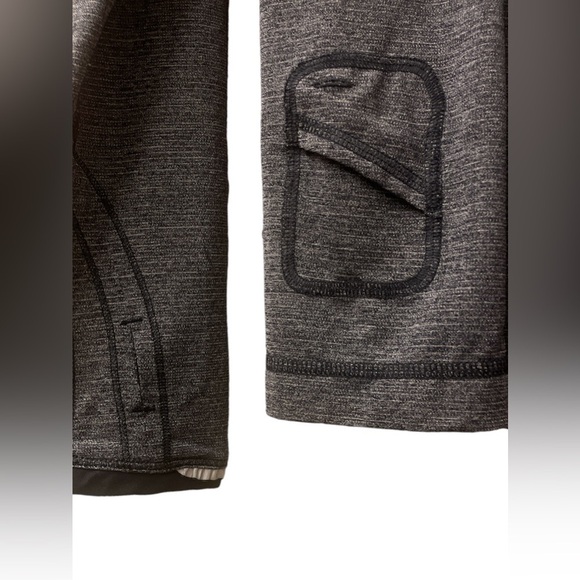 EUC Lululemon long Sleeve Running Top- Size 10 - Picture 3 of 8
